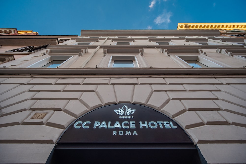 CC Palace Hotel 3/58