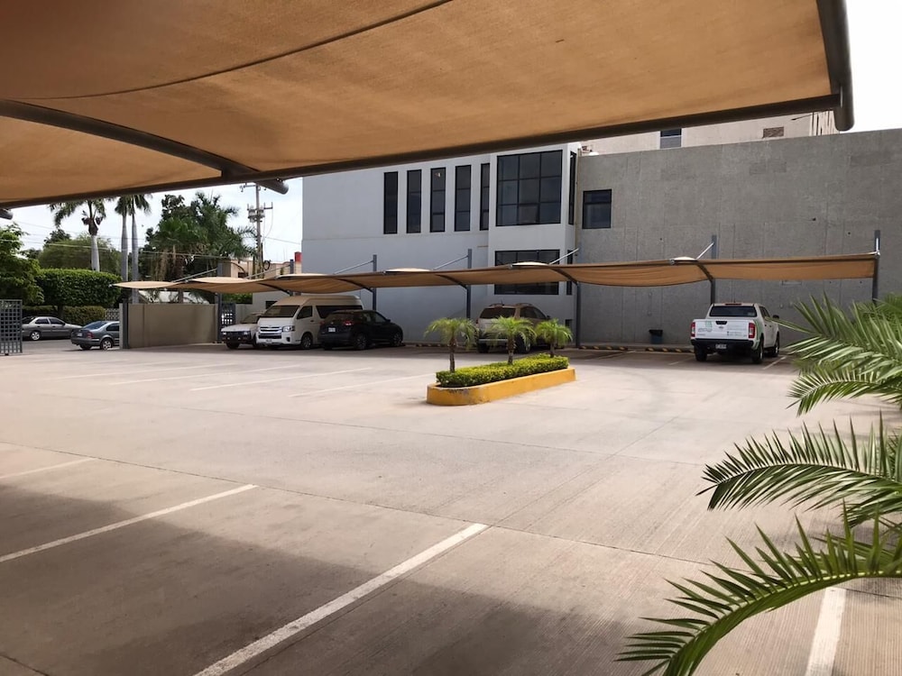 Hotel El Sembrador 54/60