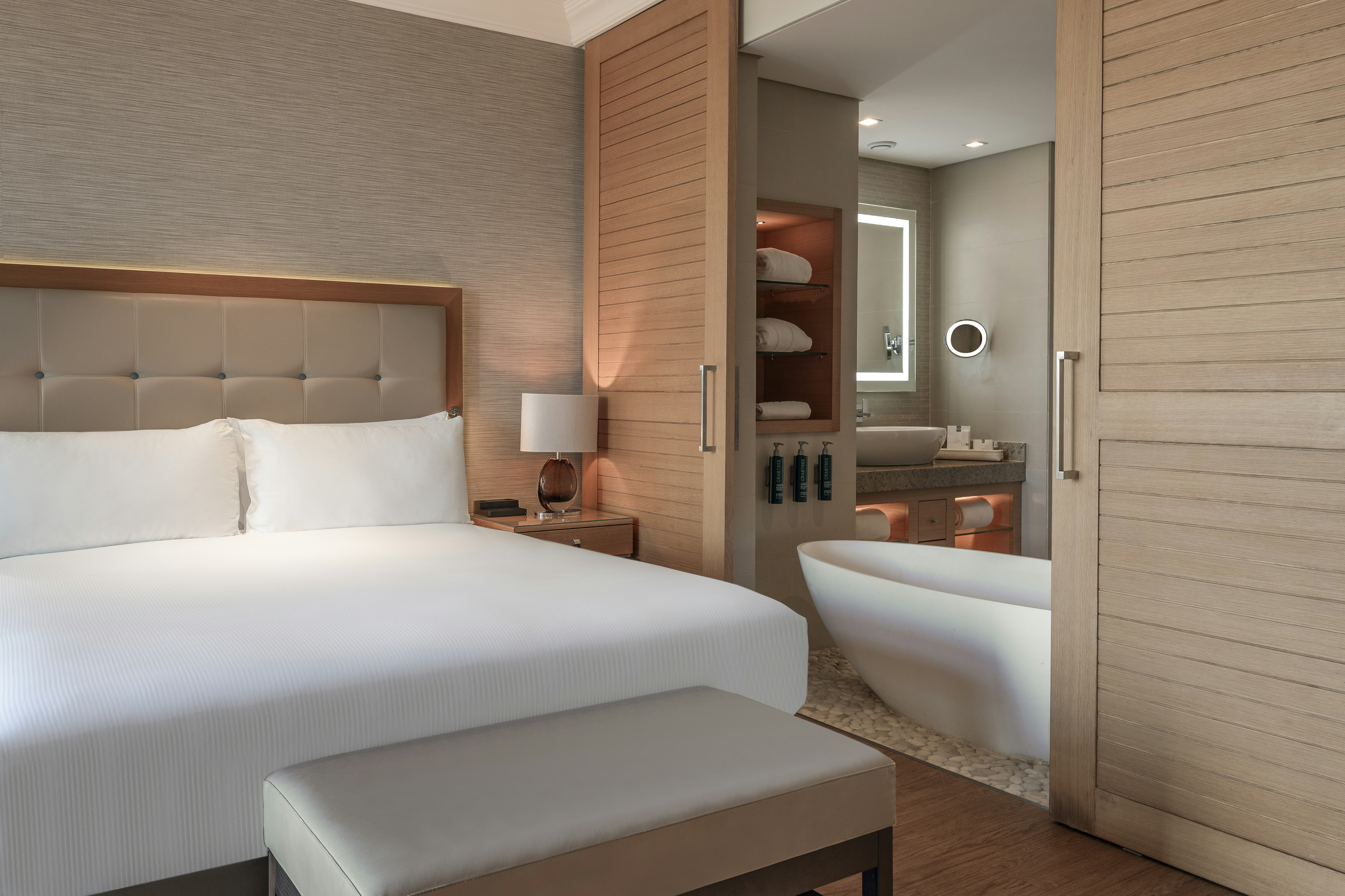 HILTON CABO VERDE SAL RESORT 25/81