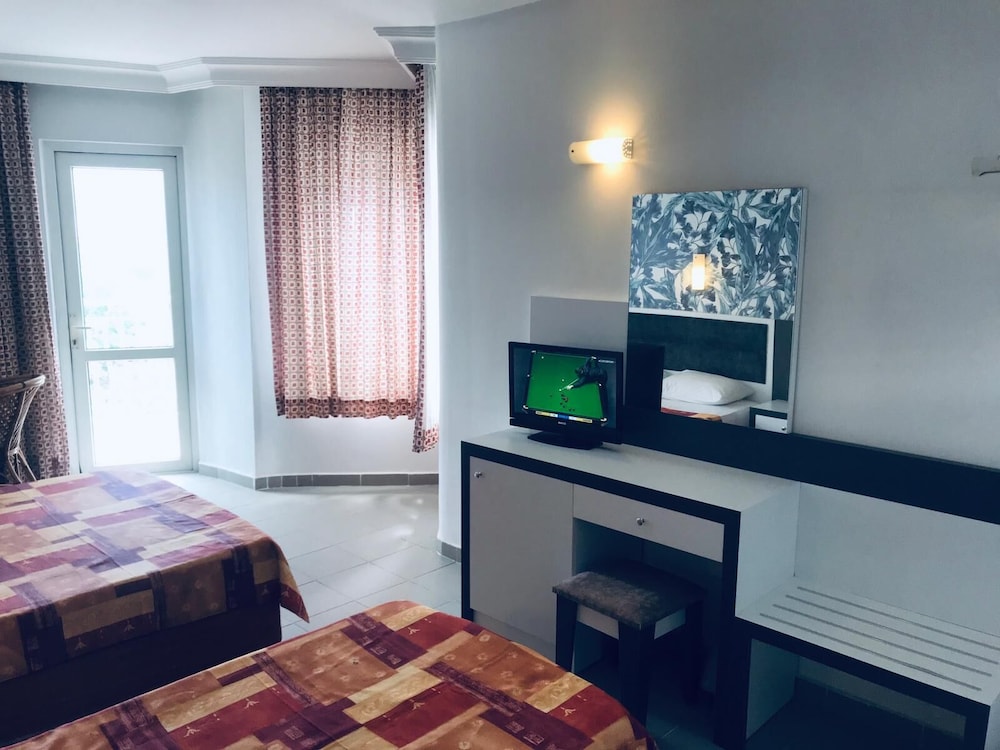 Azak Beach Hotel 16/50