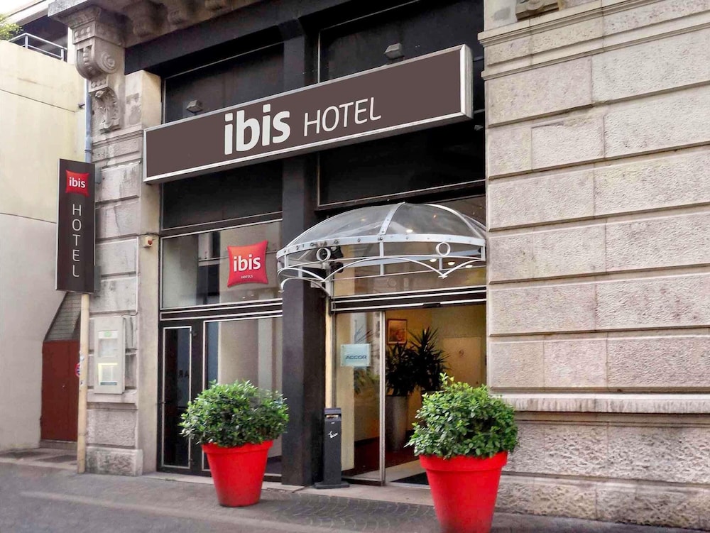 Ibis Grenoble Centre 4/67