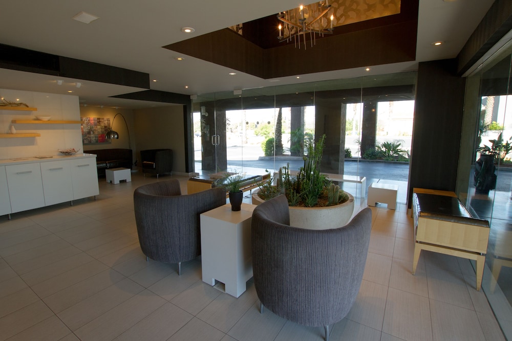 Scottsdale Parkview Resort 18/68