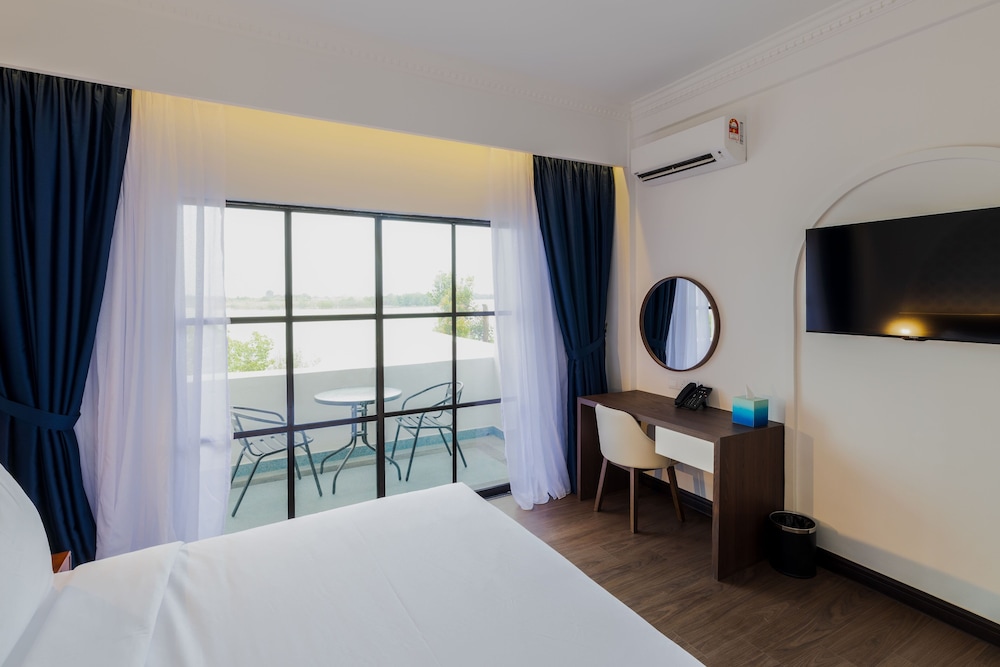 The Lisbon Melaka, Trademark Collection by Wyndham 21/56