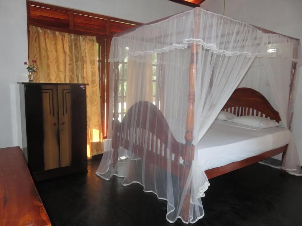 Beach Lagoon Guest House 26/50