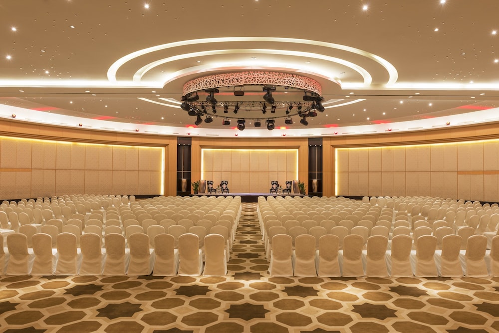 The St. Regis Doha 10/75