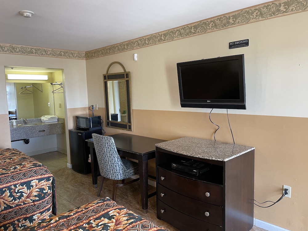 Sea Palace Inn 50/70