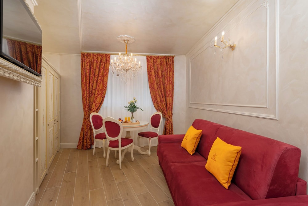 Relais Empire 46/69