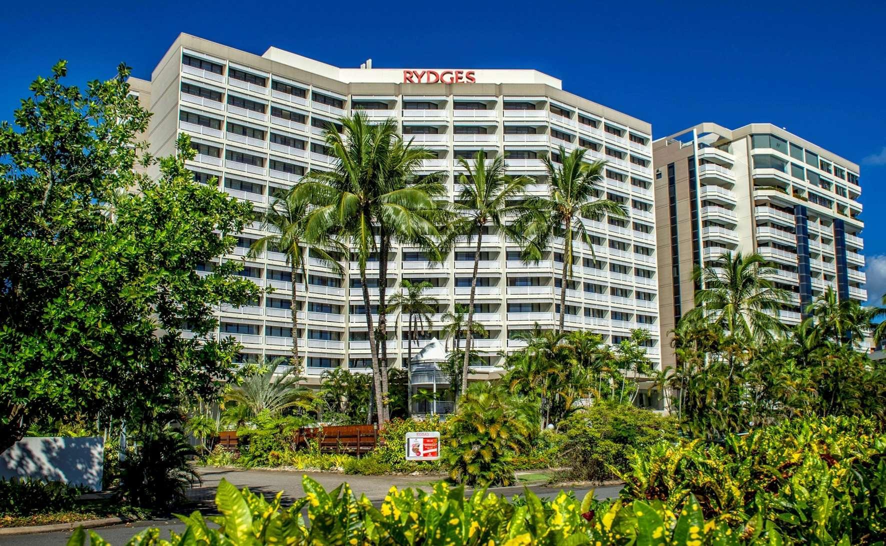 Rydges Esplanade Resort in CAIRNS