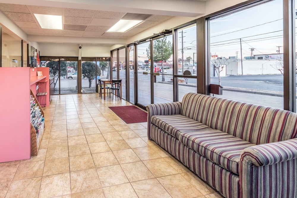 Motel6 Arlington, TX - UTA 16/28