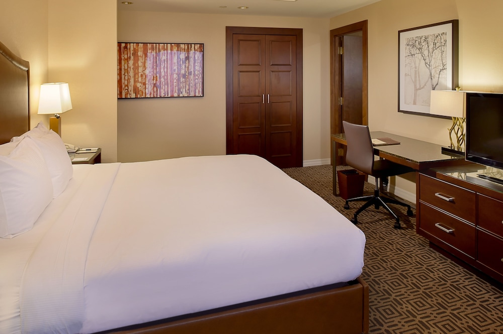 Doubletree By Hilton Hotel St Louis Chesterfield 11/57