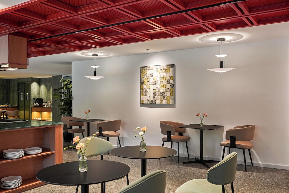 M Village Hotel Nguyen Du, a brand of Modern Village Lifestyle 46/50