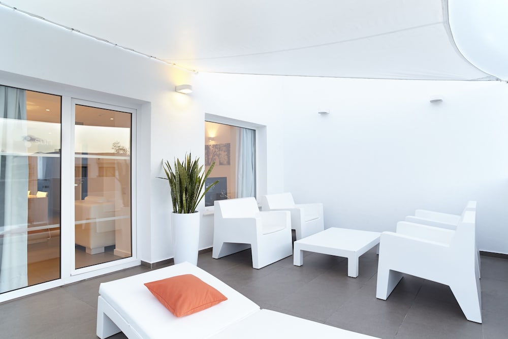 Ibiza Sun Apartments 43/60