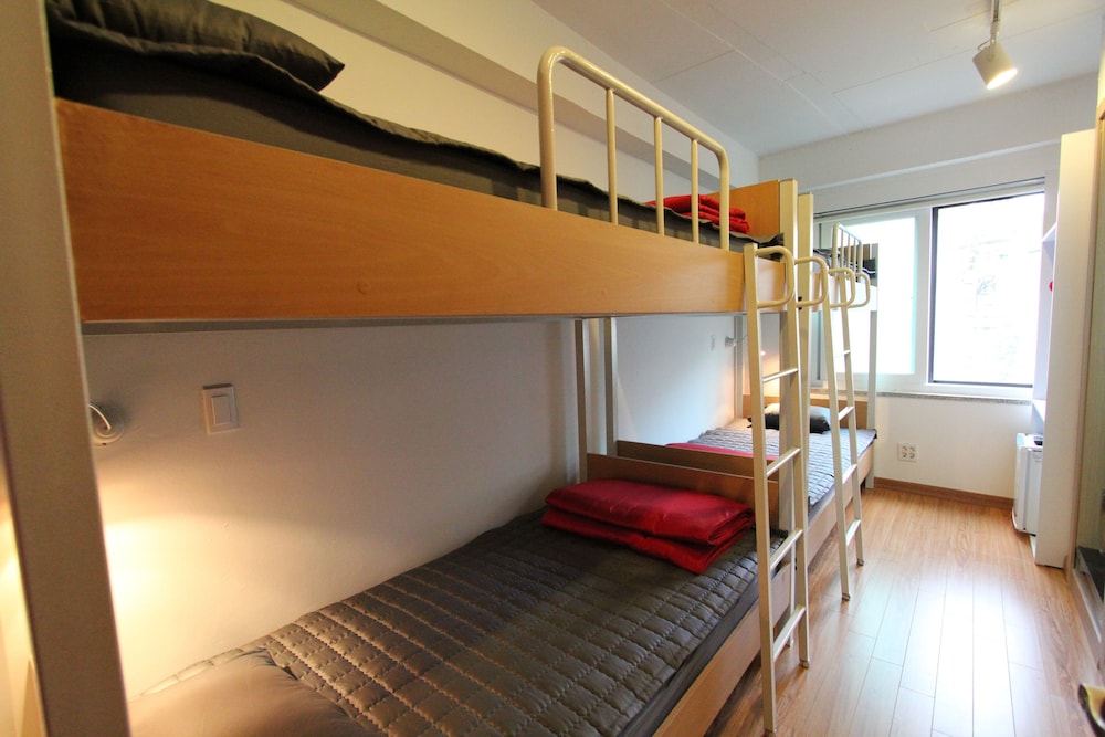 B My Guesthouse 15/50