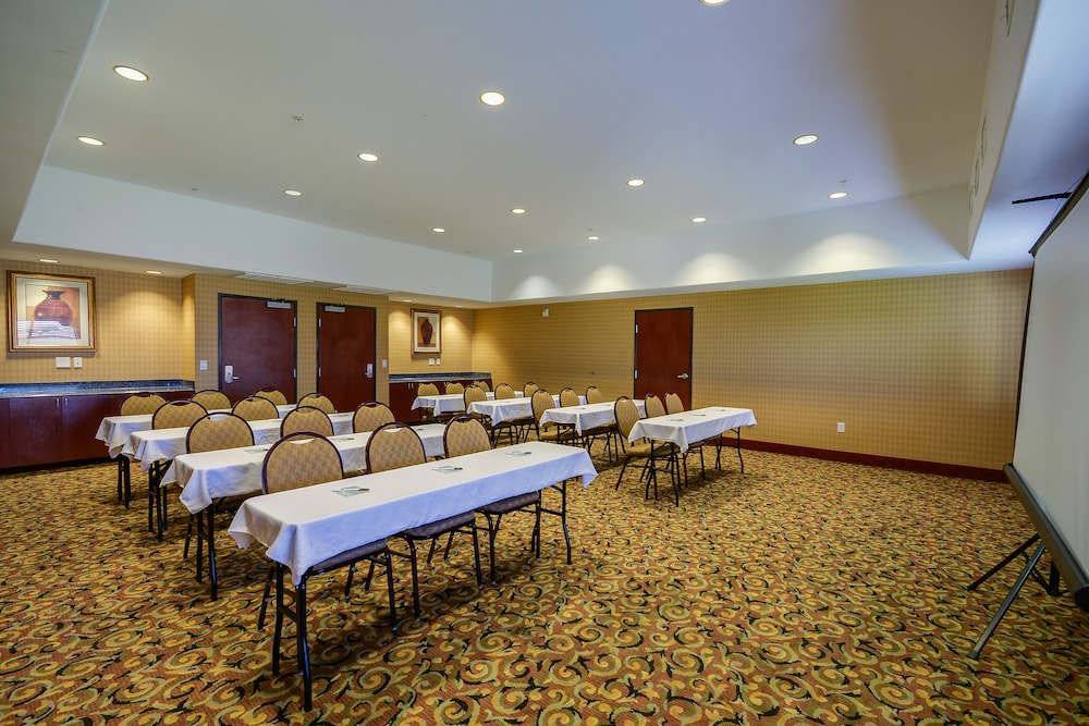 Sleep Inn Suites Pearland Houston South 29/35