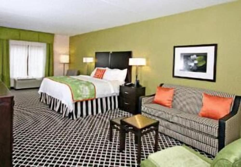 Fairfield Inn And Suites Elkin Jonesville 12/38