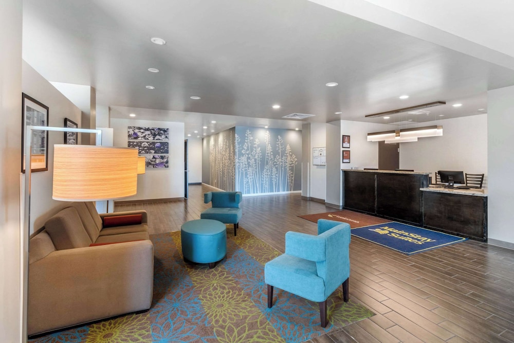 MainStay Suites Denver International Airport 20/44