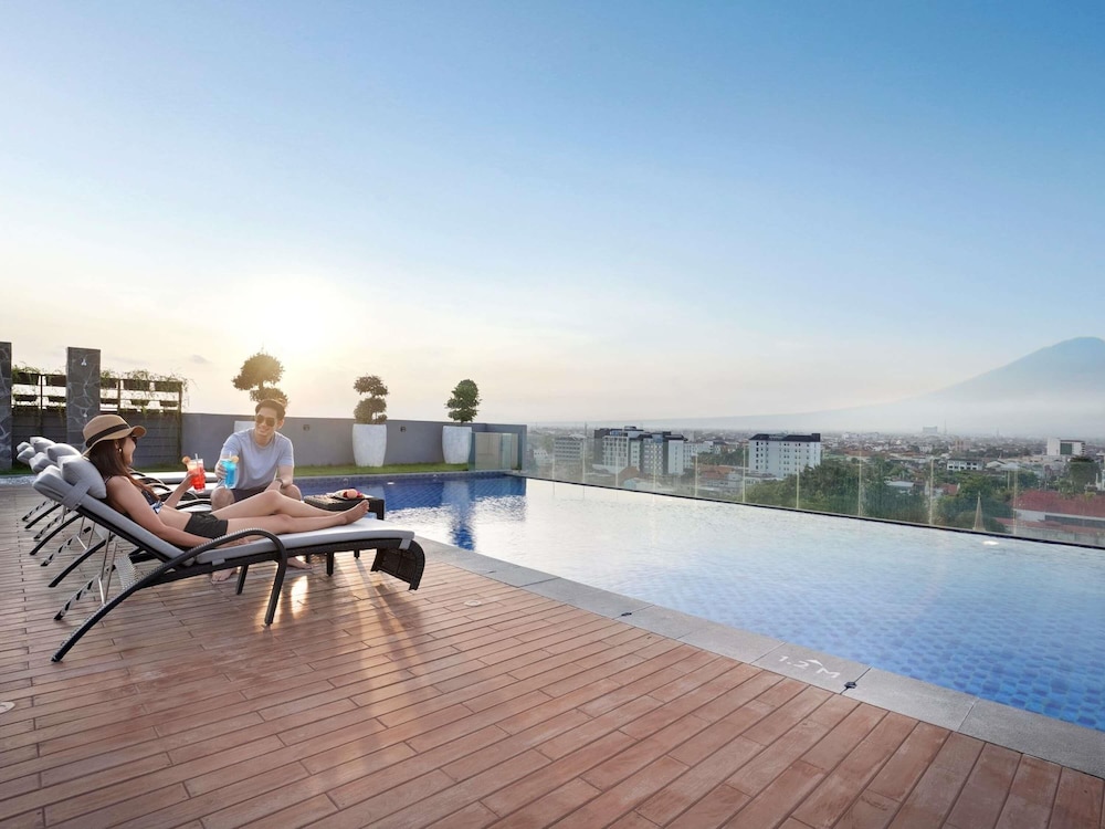 Novotel Suites Yogyakarta Malioboro 37/46