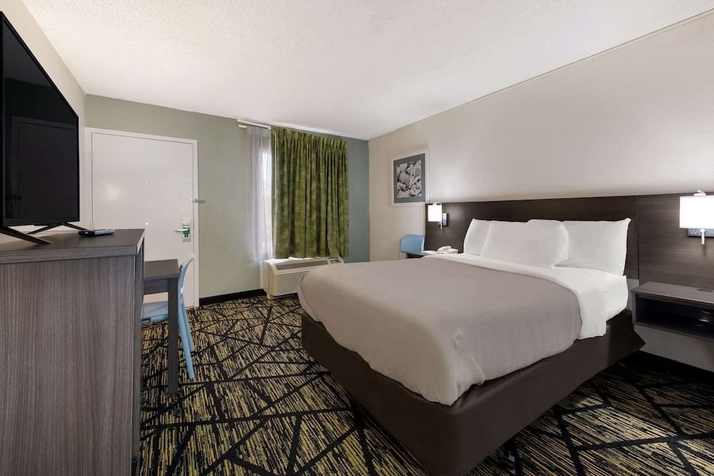 ROOM, DOUBLE BED, ACCESSIBLE
