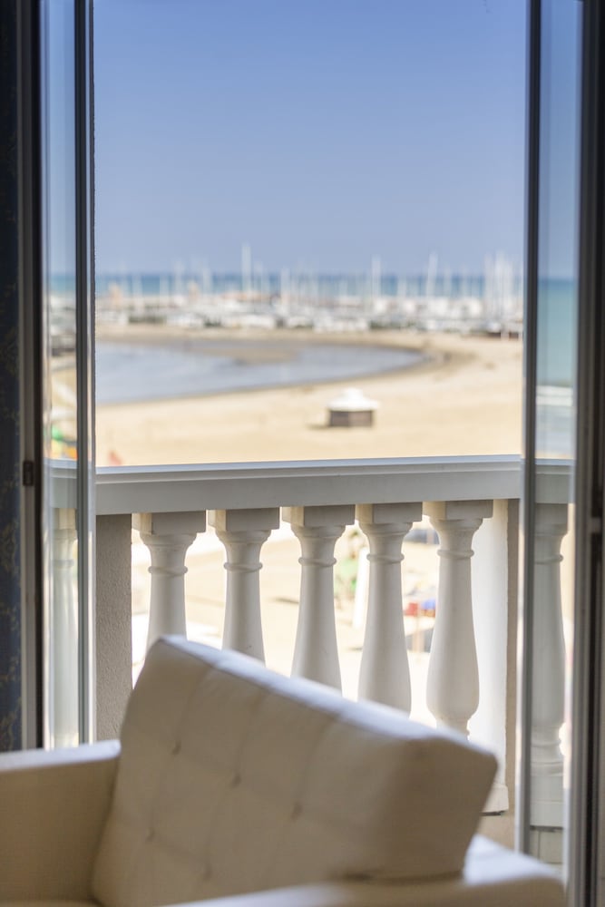 帝国拜雅 Spa 酒店(Hotel Baia Imperiale) 图片1