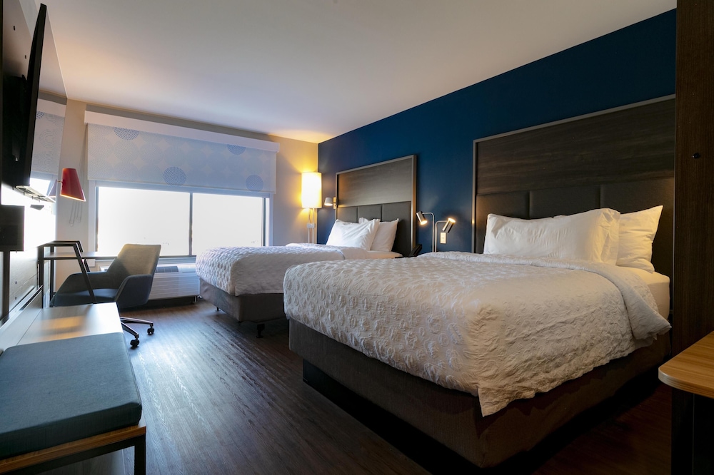 غرفة بسريرين كوين، Tru by Hilton Hazleton 2/3