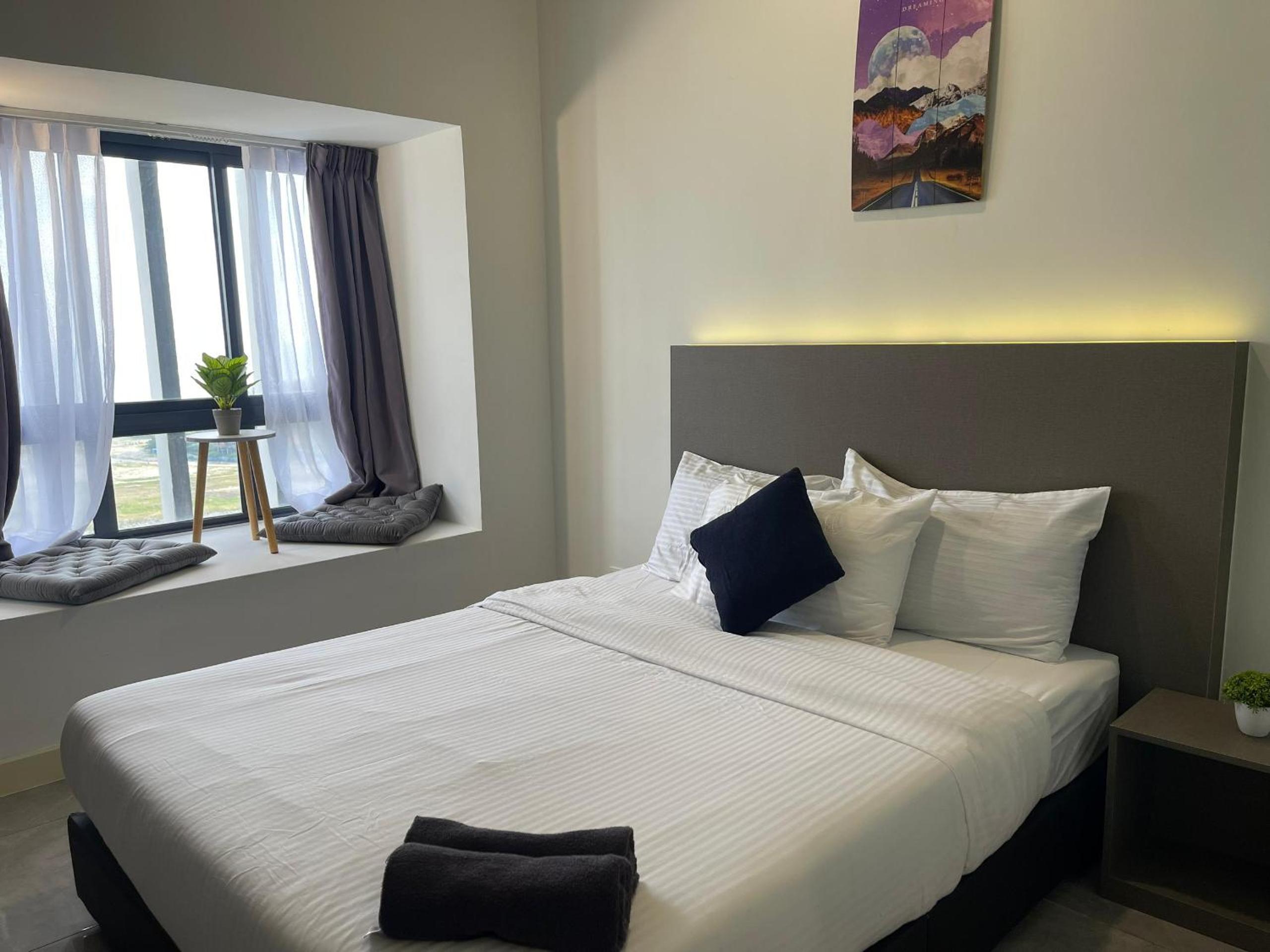 imperio residences by lets stay 20/53