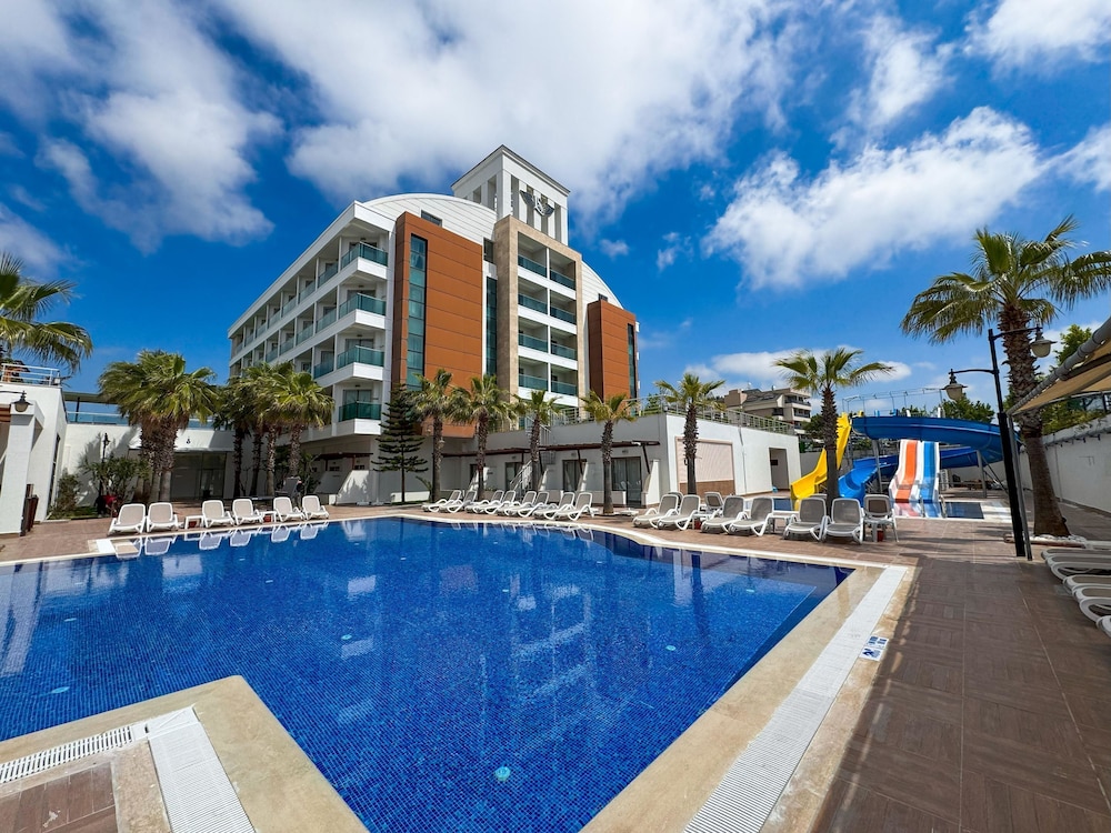 Linda Sunny Beach Hotel 38/66