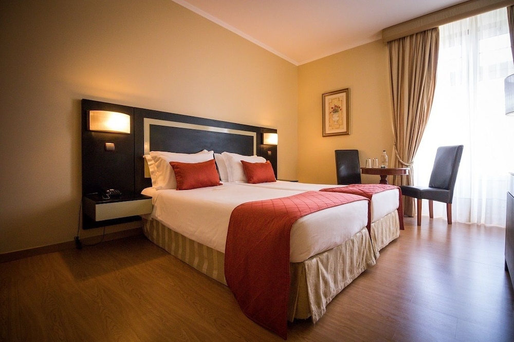 Hotel Talisman 12/50