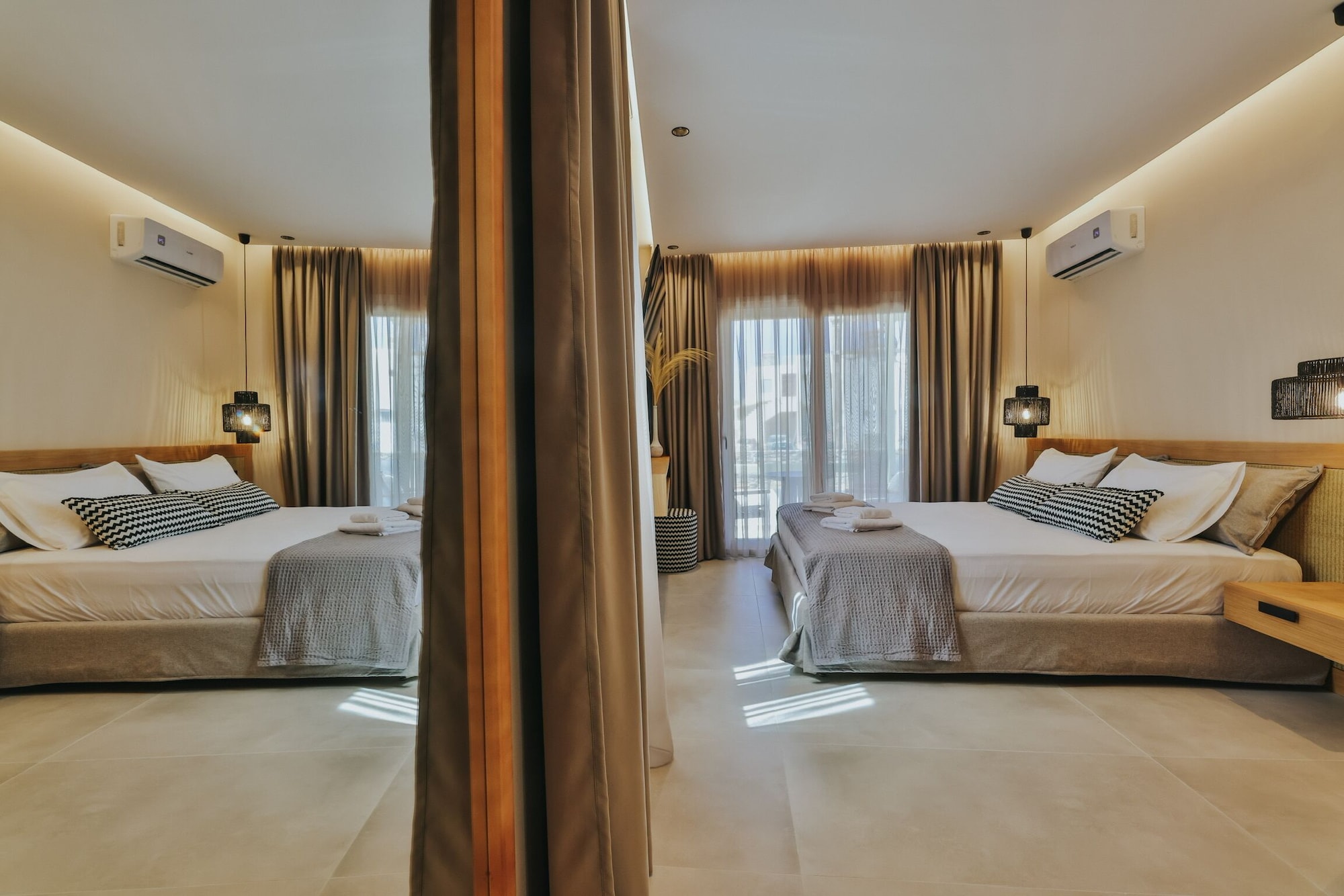 DELUXE, SUITE