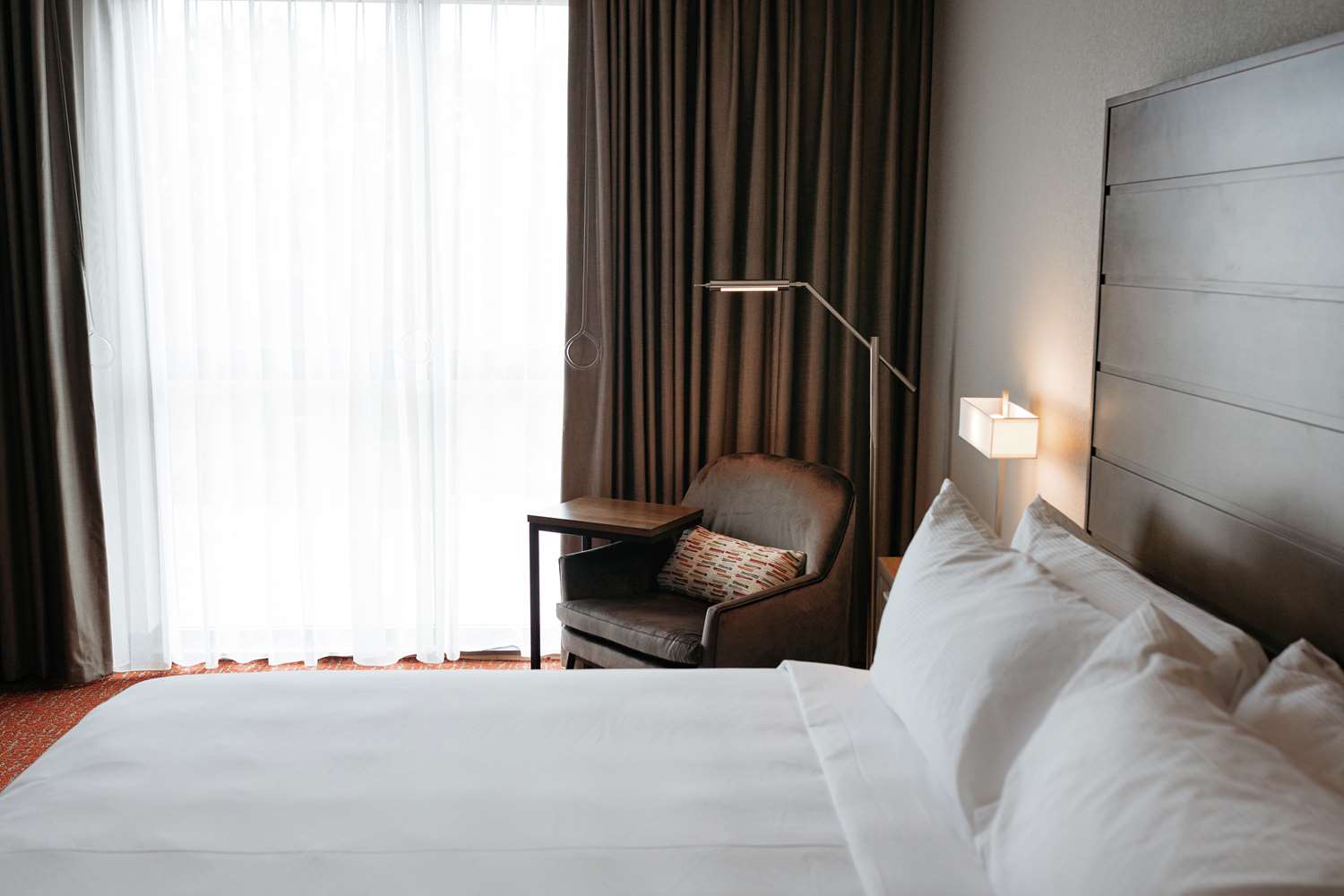 Revel Hotel Des Moines Urbandale, Tapestry Collection by Hilton 11/63