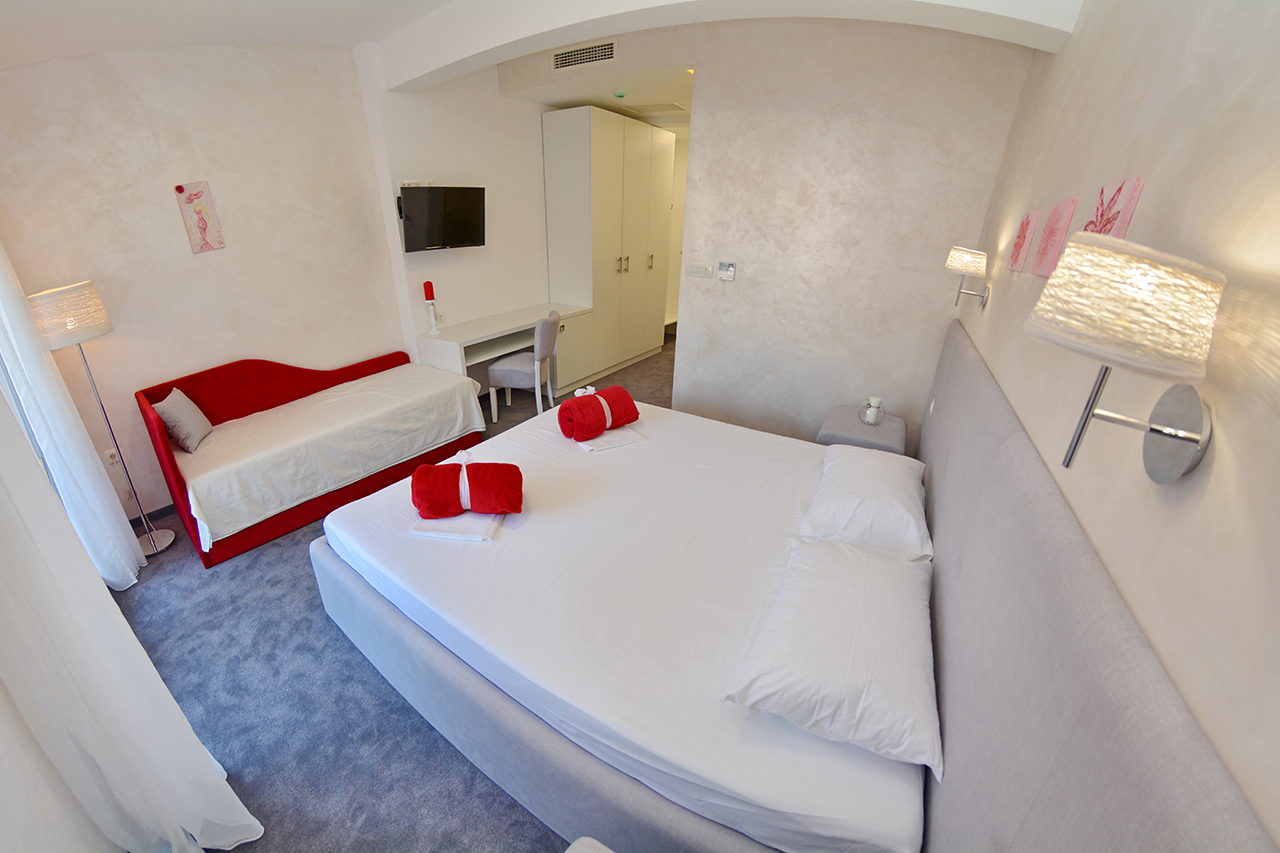Hotel Hermes 14/67