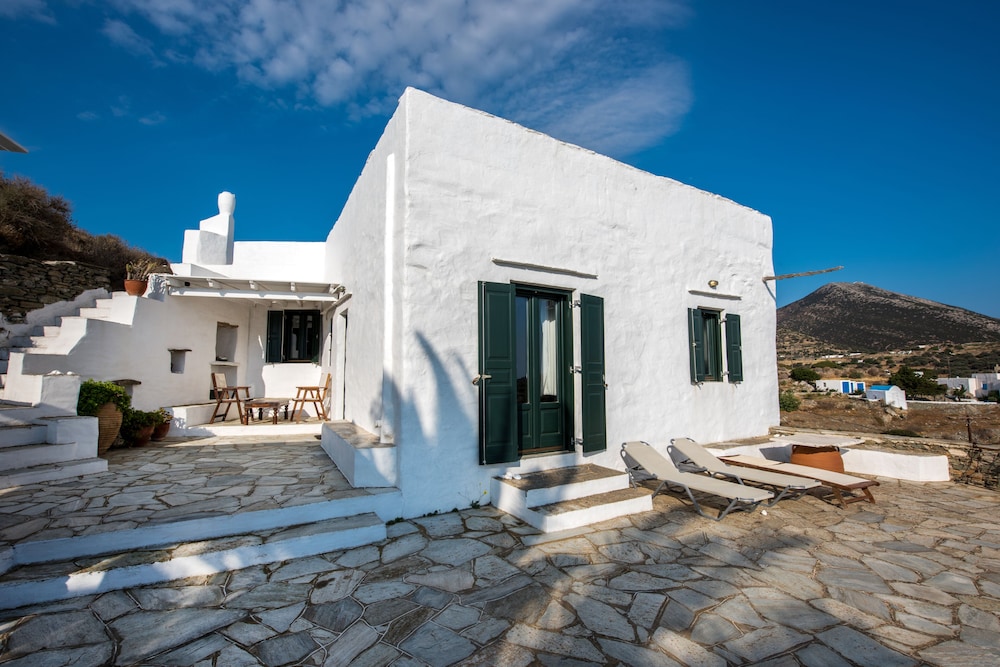 Villa Vrissi 24/31