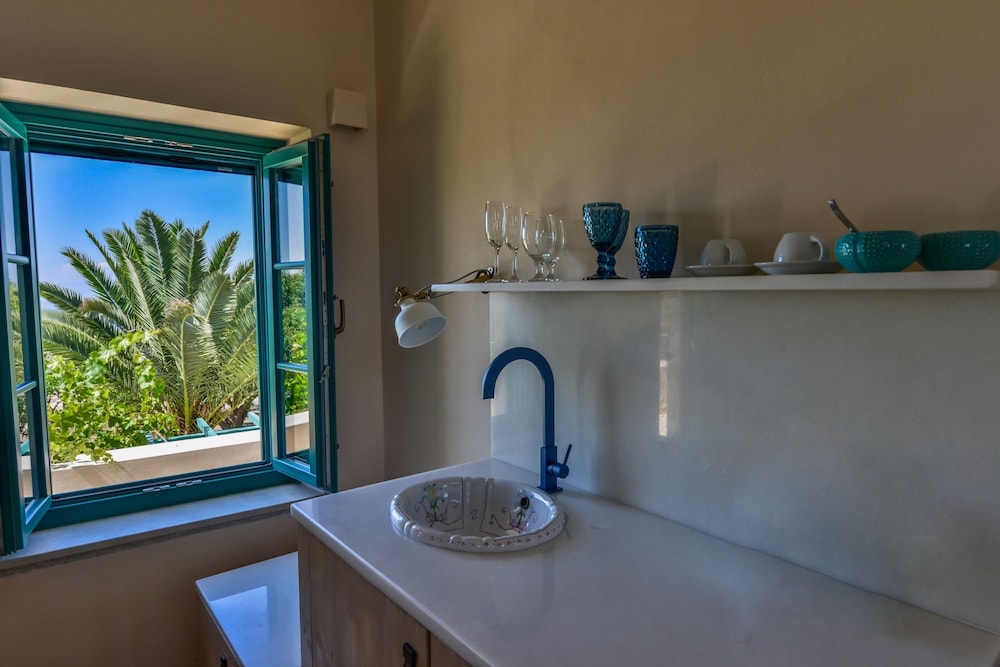 Passion Blue Villas 45/50