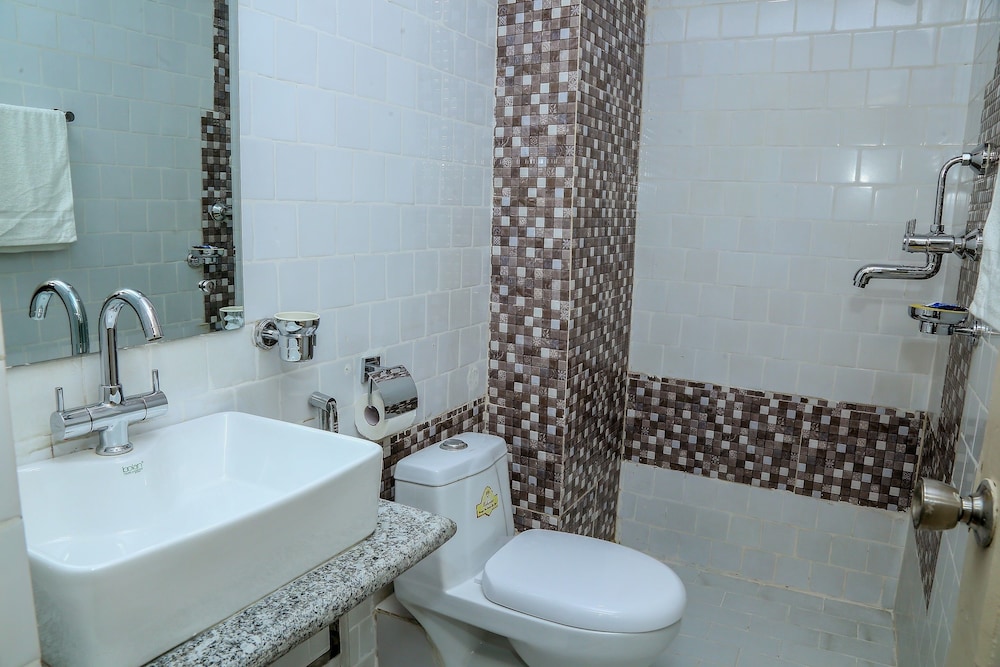 Hotel Himalayan Oasis 48/50