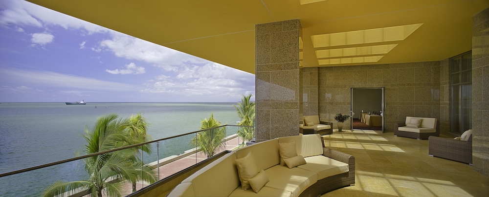 Hyatt Regency Trinidad 33/82