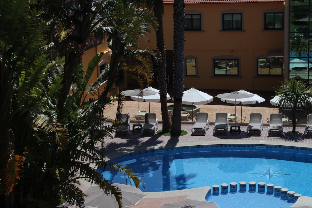 APARTHOTEL ATLANTICO RESORT 7/74