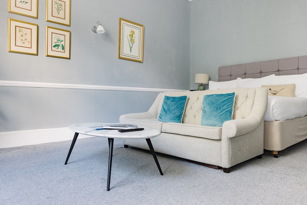 Abbey Court Hotel Notting Hill 47/50