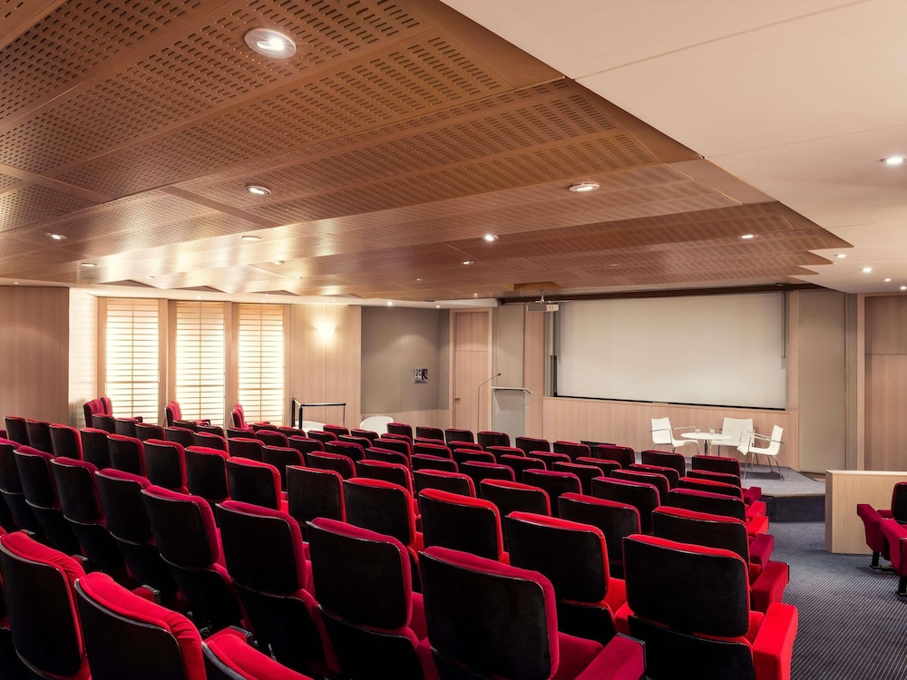 Mercure Paris Boulogne 60/71
