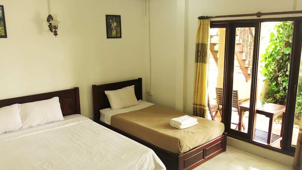 Sansan Resort 5/50