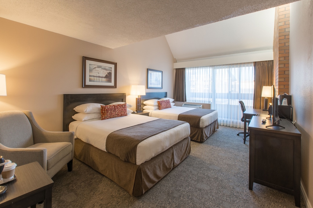غرفة قياسية بسريرين كوين، Embassy Inn 10/10