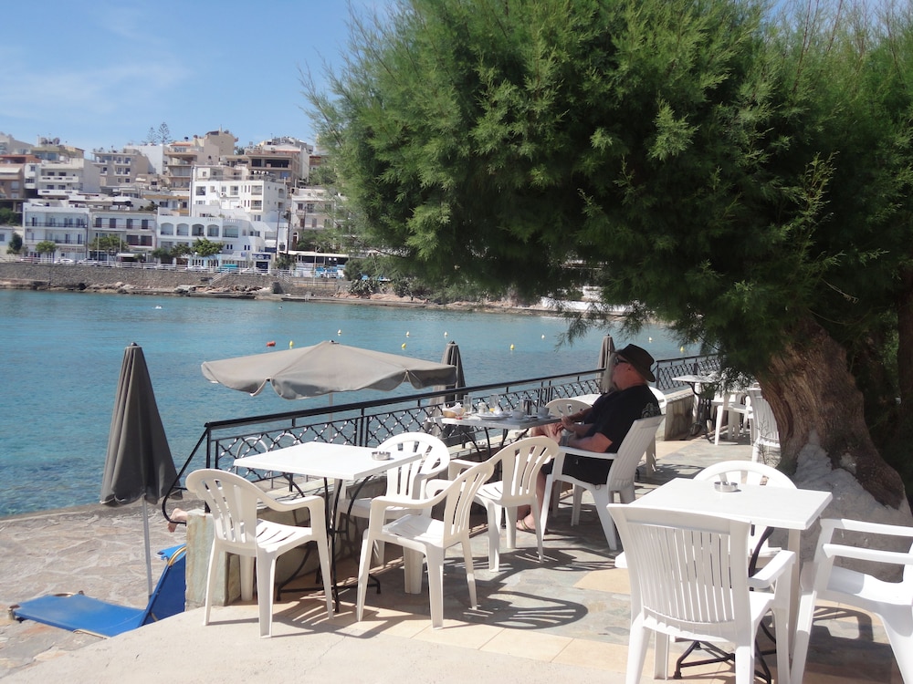 Hotel Polydoros 33/44