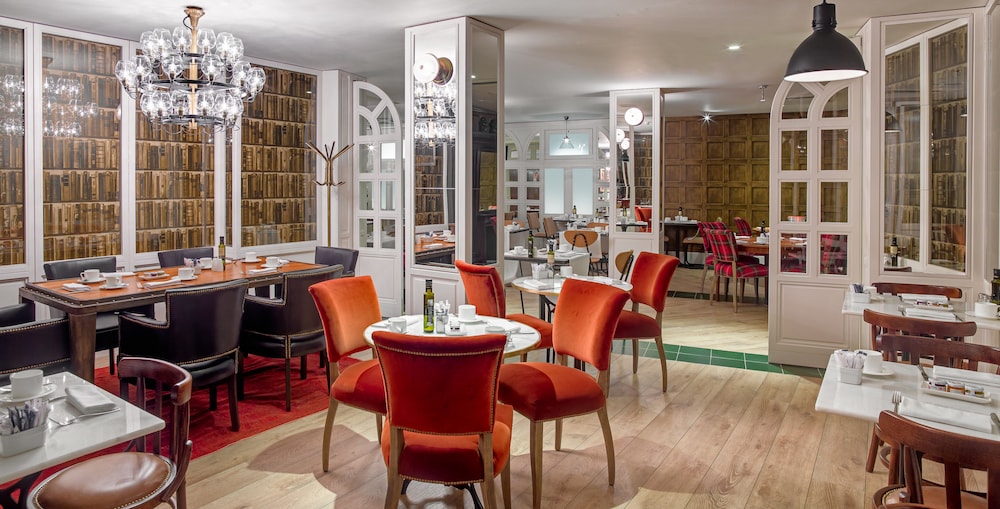 H10 Montcada Boutique 48/68