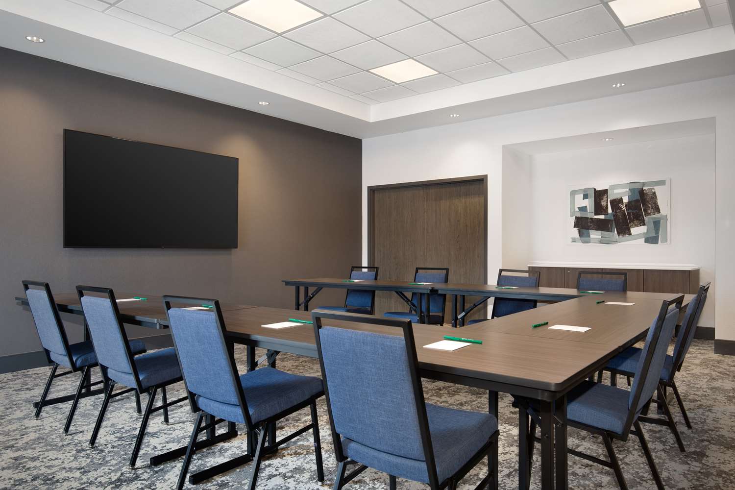 Quality Inn and Suites Prescott, ON 22/27