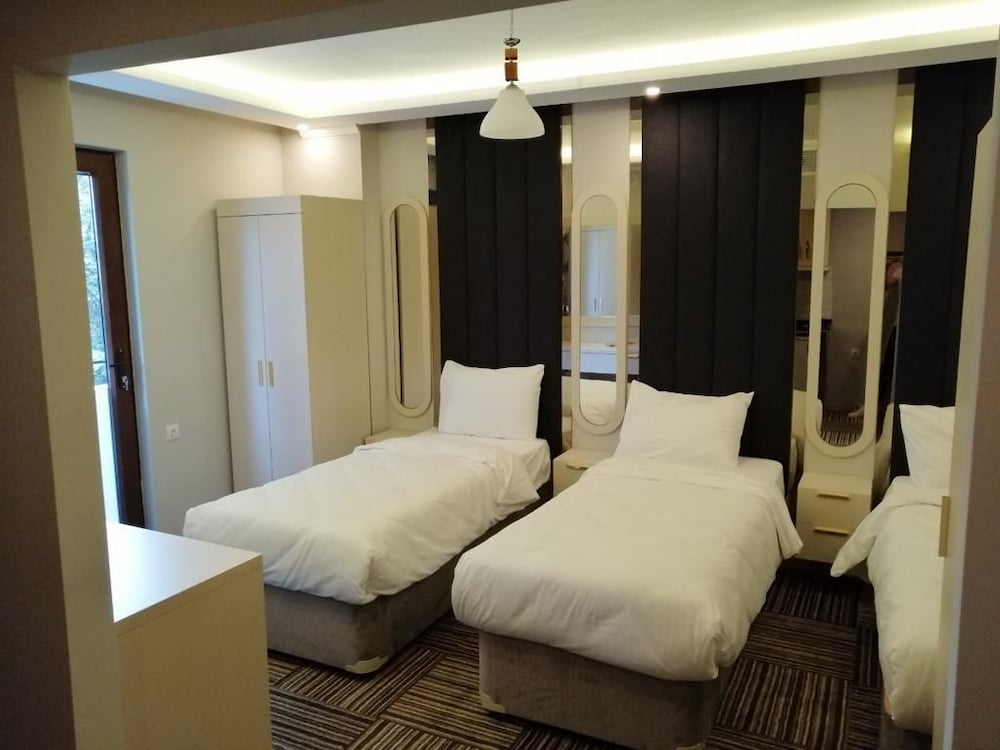ALYA SUITE HOTEL 22/49