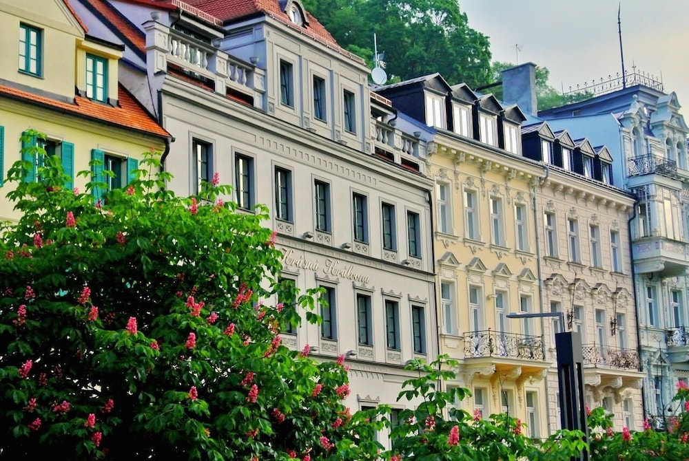 Hotel Krasna Kralovna 21/24