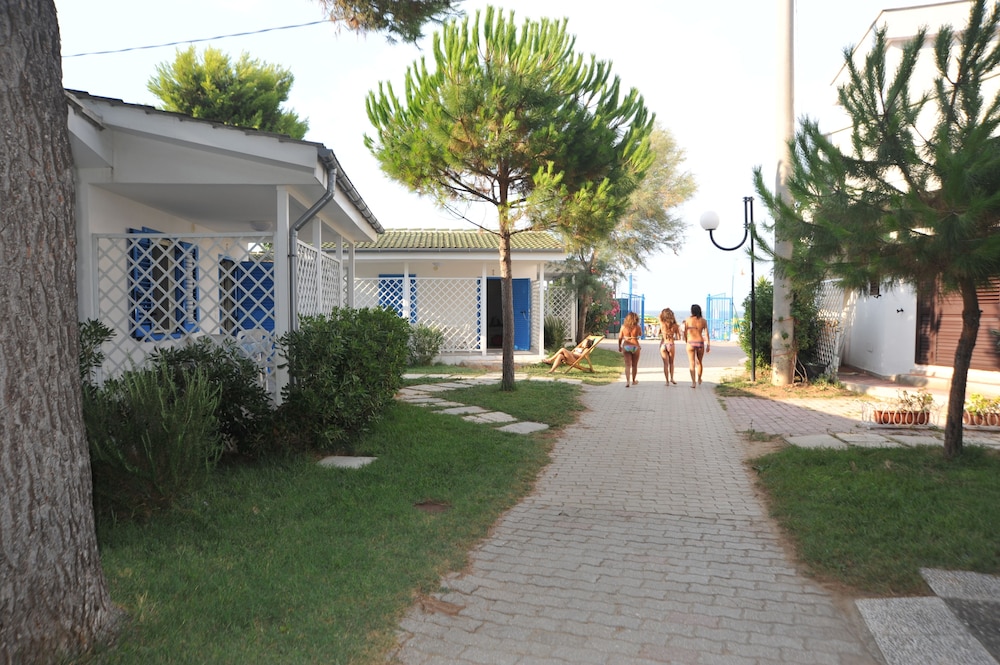 VILLAGGIO LE ORCHIDEE 40/44