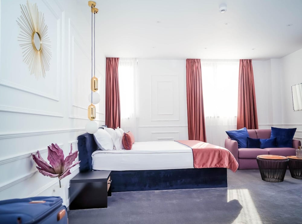 Del Corso Hotel 59/71