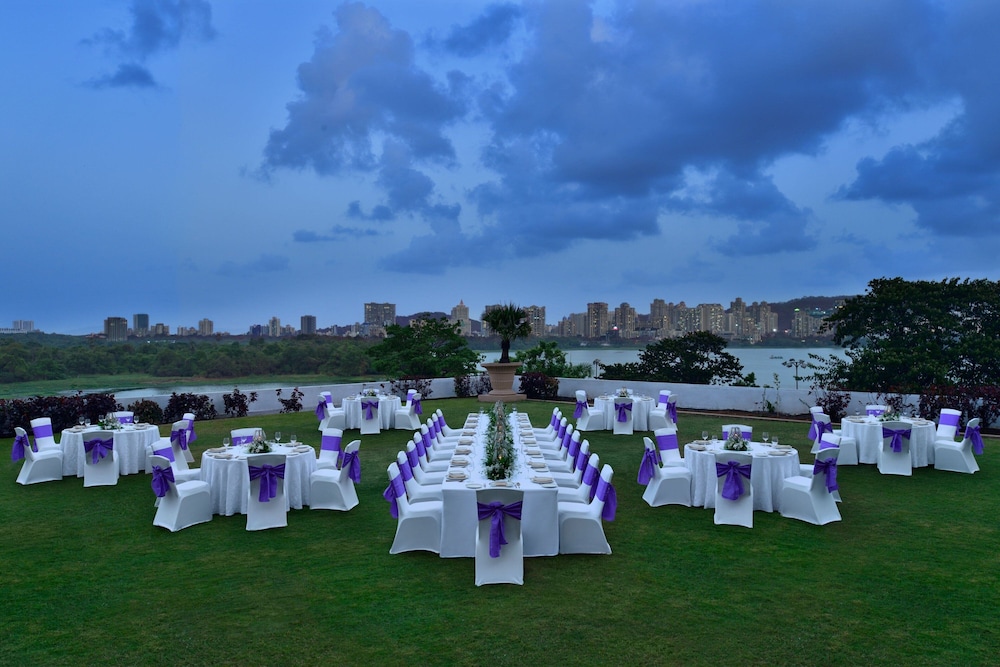 The Westin Mumbai Powai Lake (ex Renaissance Mumbai) 66/68