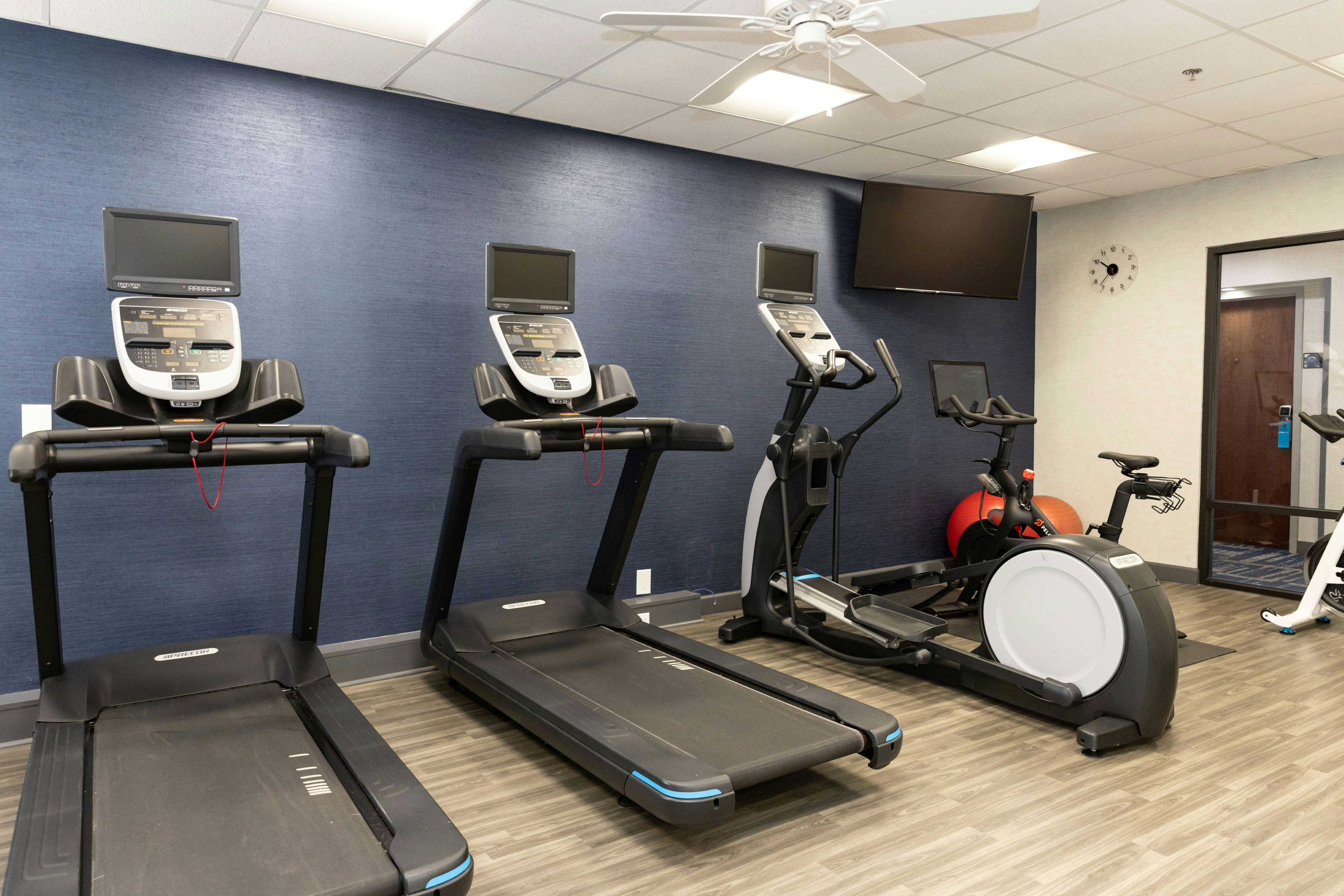 Hampton Inn Hammond 24/52