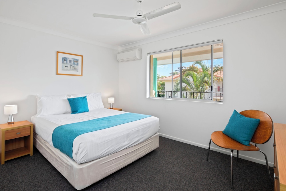ARLIA SANDS APARTMENTS 16/64