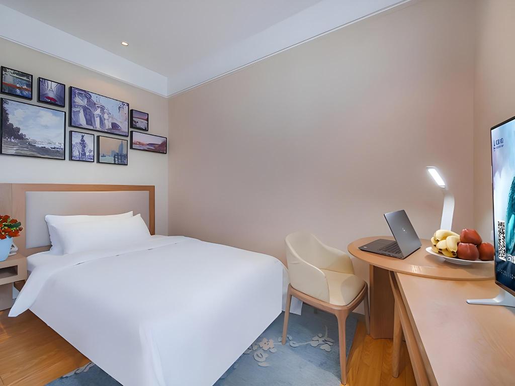Vienna International Hotel (Suzhou New District) 7/17